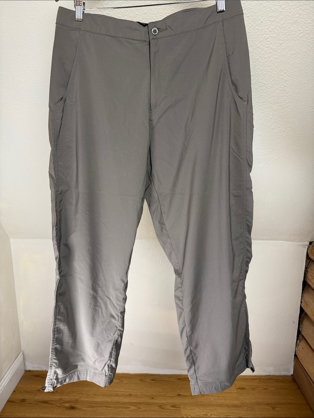 ROYAL ROBBINS Travel Pants,Size 14. NWOT